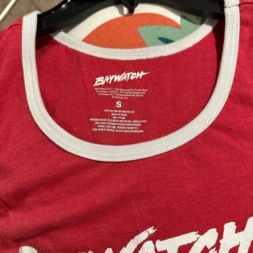 Men’s Baywatch Red Tank Top size small - Picture 2 of 3